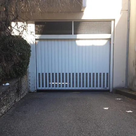 Apartment Le Calme Au Centr-ville Chambery